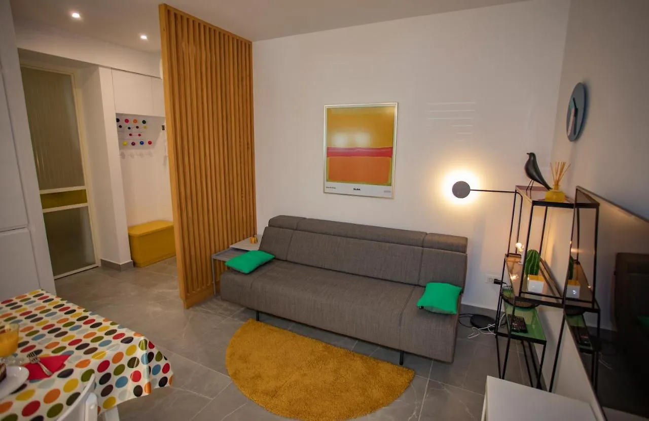 Nook Bb Daire Split