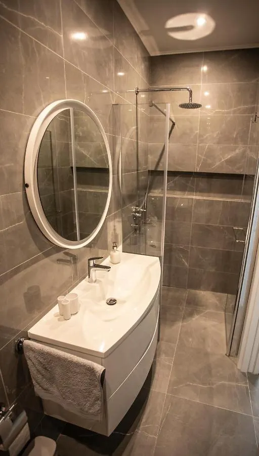 Nook Bb Daire Split